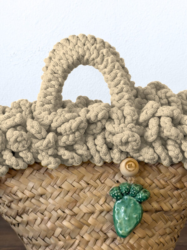 COFFA RICCIA PANNA PALA - PICCOLA - immagine 4